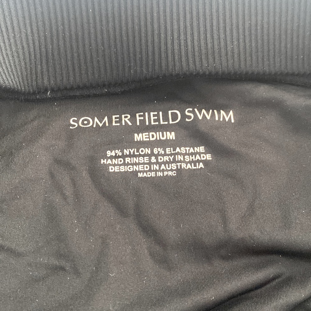 Somer Field Swim, Noosa top and Hamilton bottom - Picture 7 of 7